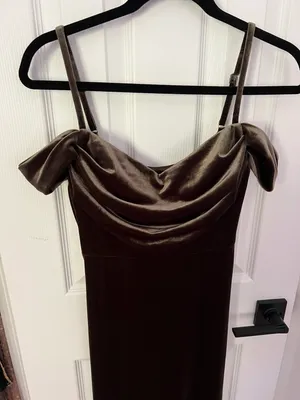 Revelry Gown Green Size 2 thumbnail 4