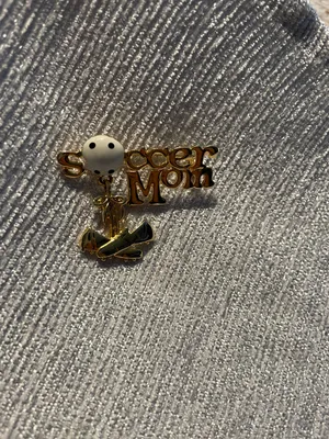 Vintage Soccer Mom Pin Brooch Ball Shoes Costume Jewelry thumbnail 3