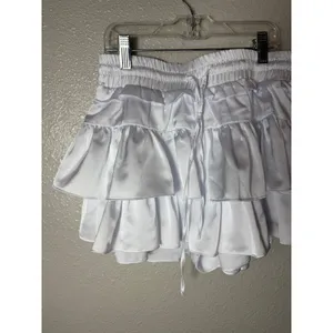 Day + Moon A1196-HNH White Satin Tiered Ruffle Skort Size S thumbnail 3