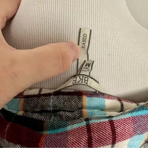 BKE Plaid Flannel Sweater Trim K3 thumbnail 6