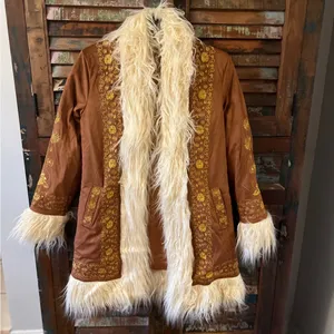 HIPPIE SHAKE HEROES Breaking Hearts Penny Lane Coat - Brown and Gold thumbnail 3