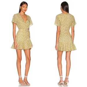 BB Dakota Big Flirt Energy Floral Ruched Detail Dress in Sunflower thumbnail 2