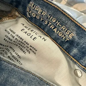 American Eagle Outfitters Light Blue Baggy Straight Leg High Rise Jeans thumbnail 4