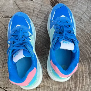 New Balance Sneaker Blue unisex size 6.5 thumbnail 2