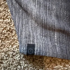 Lululemon Varsa The Lab Textured‎ Jacquard Crop Hoodie Lightweight Size S Or M thumbnail 11