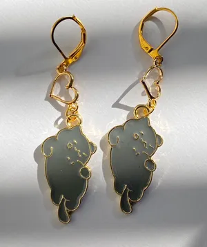 Handmade Kawaii gray cat heart dangle earrings✨ thumbnail 3
