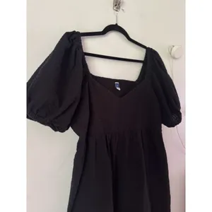 Old Navy Black Textured Puff Sleeve Babydoll Dress Size XL thumbnail 3