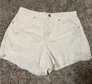 Women’s Target Jean Shorts thumbnail 1