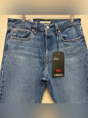 Levi's NEW Wedgie Jeans  thumbnail 5