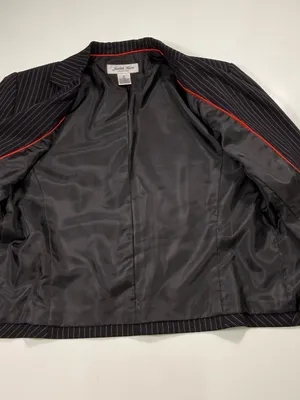 Judith Hart Women's Black Pinstripe Tailored Blazer - Classic Office Blazer thumbnail 5