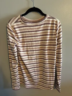 Outfitters Long Sleeve thumbnail 2