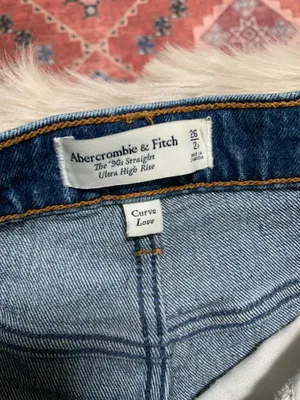 Abercrombie & Fitch Jeans Women The 90s Straight Ultra High Rise Curve Love 2/26 thumbnail 3