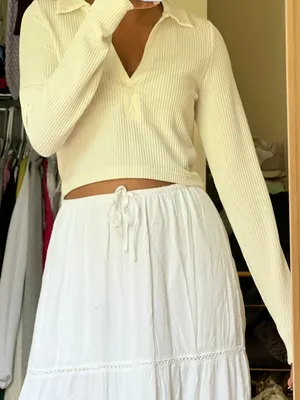 Long Sleeve White Cropped Top thumbnail 3