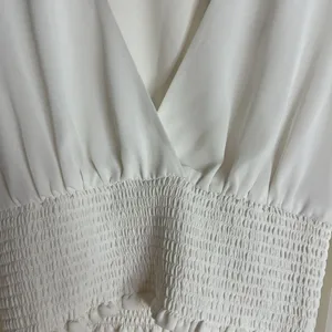 Wilfred Wistful white Blouse - Aritzia V neck‎ sheer sleeves smocked bodice M thumbnail 5