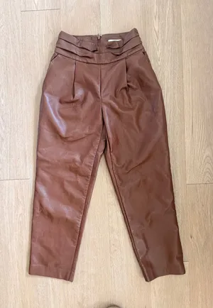Aritzia Leather Wilfred Pants Faux thumbnail 1