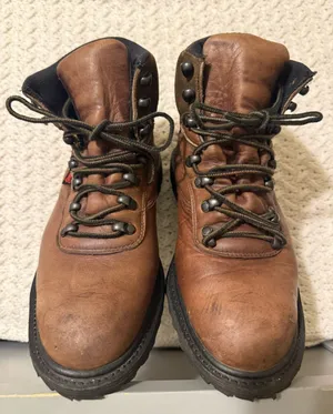 Red wing Women’s Brown Leather Ankle Boots Rugged Lace up Booties size 8 thumbnail 1