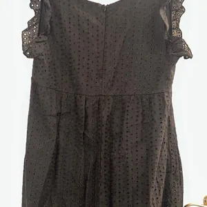 Romper dress with shorts and pockets thumbnail 2