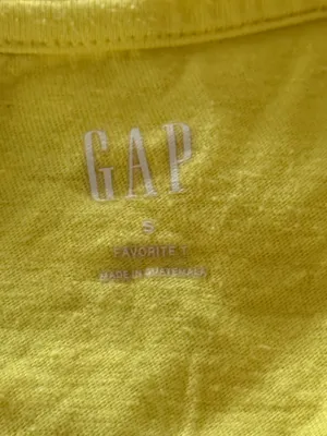 gap women’s shirt size small yellow Short Sleeves thumbnail 2