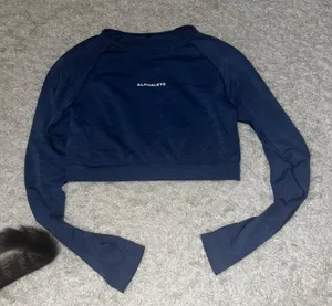 Alphalete Amplify Blue Cropped Long Sleeve Top Size Medium thumbnail 1