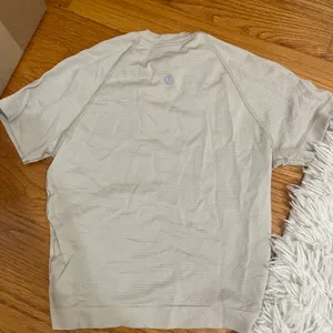 Lululemon Swiftly Tech Cropped thumbnail 2