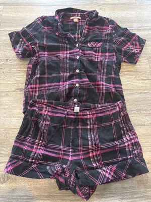 Victoria's Secret Pink Black Plaid Metallic Pajama Set Short Sleeve Shorts M thumbnail 1
