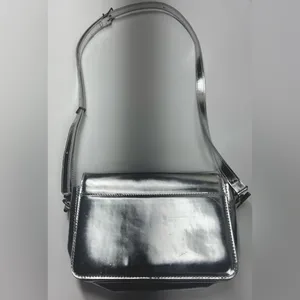 MADEWELL The Toggle‎ Flap Crossbody Bag in Specchio Leather - Silver thumbnail 4