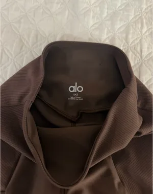 Alo Leggings thumbnail 5