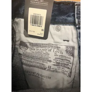 NWT Levi's 501 Original Women's Jeans Size 23 x 30 Straight Leg Distressed thumbnail 9