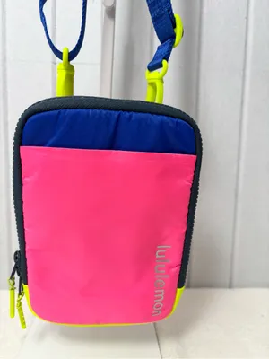 Lululemon Easy Access Crossbody Color Block Neon‎ Pink Highlight Bag thumbnail 8