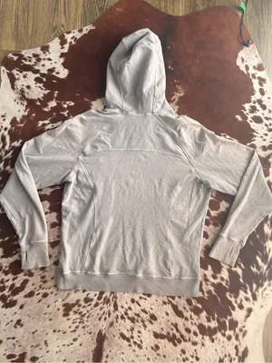 Lululemon light gray scuba hoodie size 8 thumbnail 5