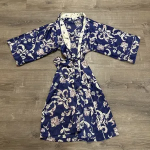 Natori Floral Silky Kimono Open Front With Self‎ Tie Robe Multicolor Size XS thumbnail 1