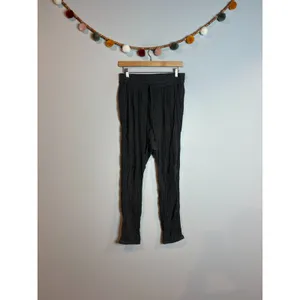 Aerie charcoal grey gauzy harem pants thumbnail 2