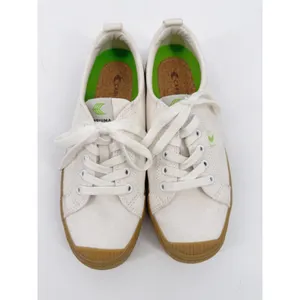 CARIUMA OCA Low White Canvas Sneakers Size 8.5 NWOT thumbnail 2