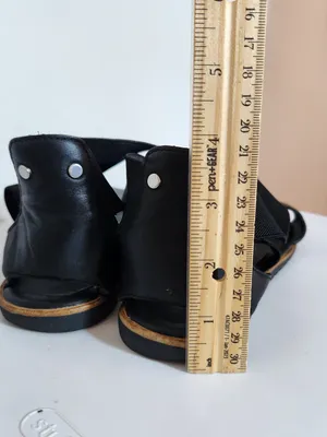 Sorel Ella Slip On Sandals Leather Elastic Straps Size 9 thumbnail 9