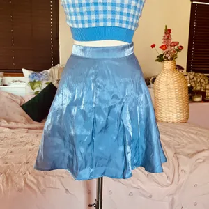 Boutique NEW Shimmery Circle Skirt thumbnail 2
