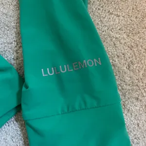 Lululemon Mist Over Windbreaker thumbnail 4