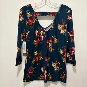 Nine Britton Stitch Fix Silvia Back Detail Knit Top in Navy Medium NWT‎ thumbnail 4
