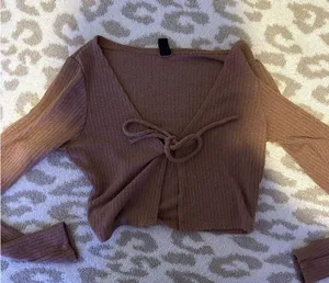 Windsor Top thumbnail 1