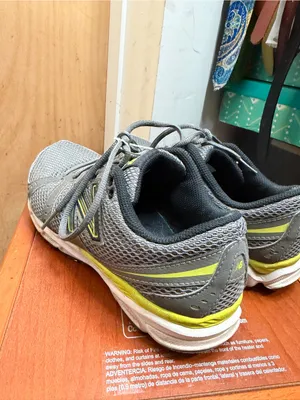 New Balance 690 Gray Neon Running Sneakers Sport - Hiking Inspired. Size: US 7 thumbnail 3