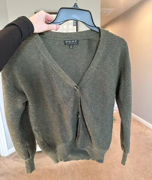 Green Cardigan thumbnail 1