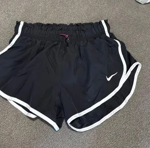 Nike Dri-Fit Shorts Women’s thumbnail 1