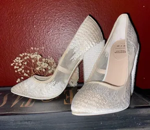 ALDO X OSTWALD HELGASON ZOWIE White Lace Bridal Block Heels Size 7.5 thumbnail 8