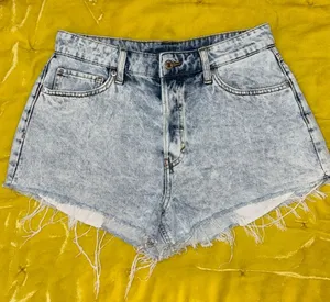 & Denim Short Cheeky Size 10 Curvy Fit Jean Shorts thumbnail 1