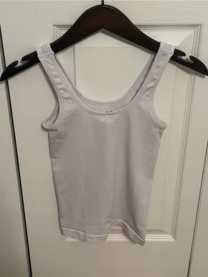 Athleta Renew Seamless Scoop Tank in White thumbnail 3
