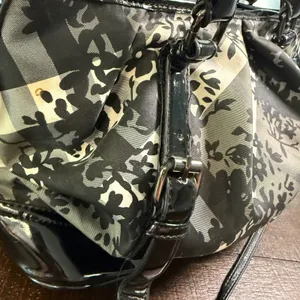 Floral Plaid Check Satchel Bag‎ Black White Patent Trim Purse Tote Crossbody thumbnail 7