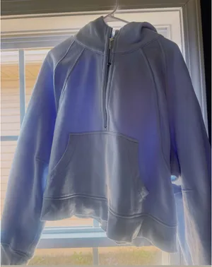 Lululemon Scuba thumbnail 1