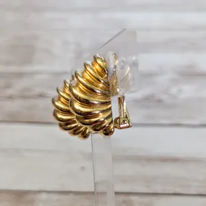 Vintage Clip On Earrings - Statement Ribbed Half Hoop Gold Tone Large thumbnail 3