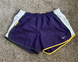 Nike Dry Fit shorts thumbnail 1