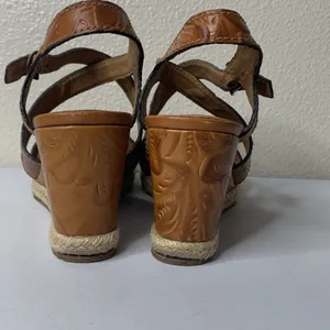 Patricia Nash Rafa Tooled Brown Leather Wedge Sandals Espadrilles Women’s Sz 5 thumbnail 6