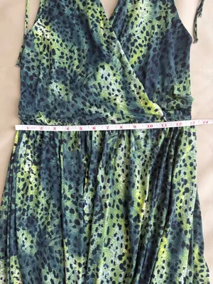 Zinzane Green Animal Print Maxi Dress Size S Deep V Tie Shoulder Resort thumbnail 13